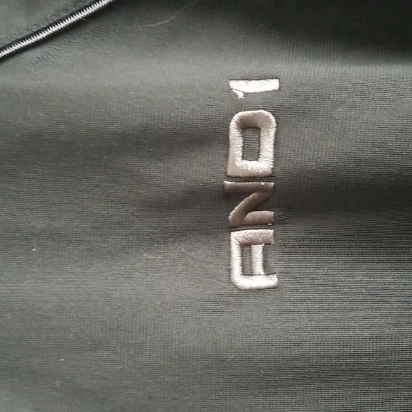 AND1 Men's Jacket - Picture 5 of 12